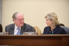 Rockefeller and Hutchison hold hearing on public safety.